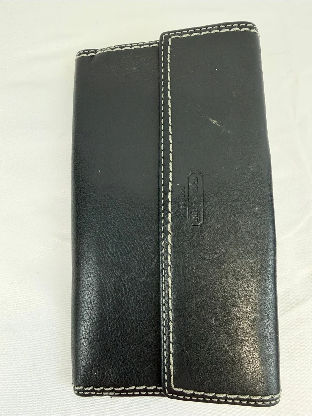 Vintage Y2K Coach Hamptons Black Leather Turnlock Wallet Contrast Stitch